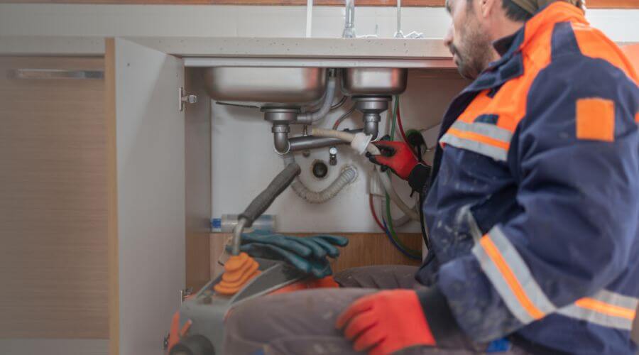 Professional slab leak plumber services in Arcola, MO